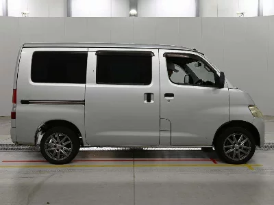Toyota LiteAce Van