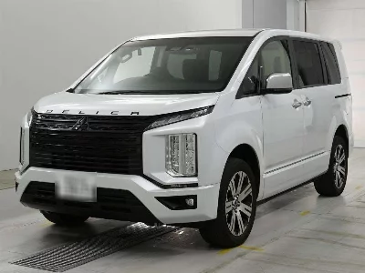 MITSUBISHI DELICA D:5