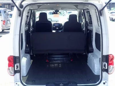 Nissan NV200 VANETTE VAN