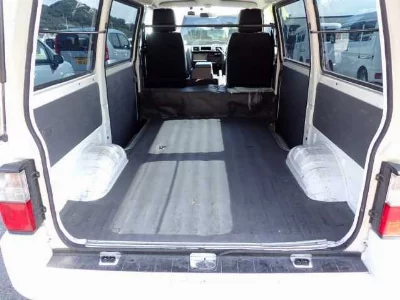Mazda Bongo Van