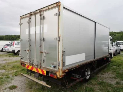 Mitsubishi Fuso Canter