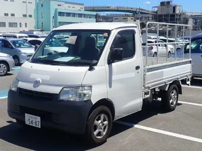Toyota TownAce Truck