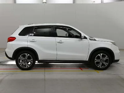 Suzuki Escudo