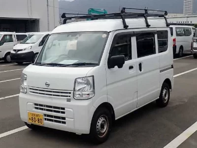 NISSAN NV100 CLIPPER