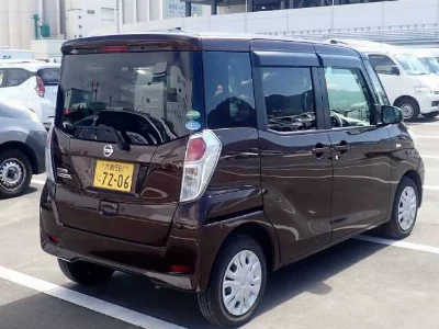 NISSAN DAYZ ROOX