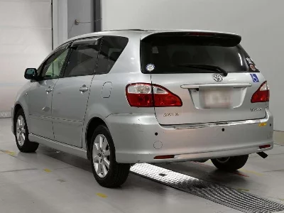 Toyota Ipsum