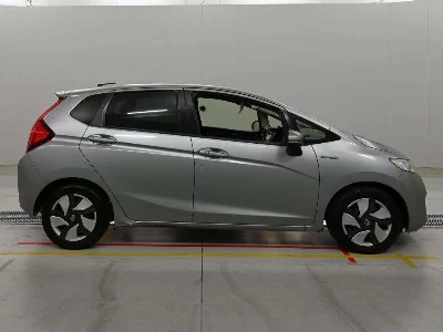 Honda FIT HYBRID