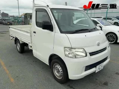Toyota Lite Ace Truck