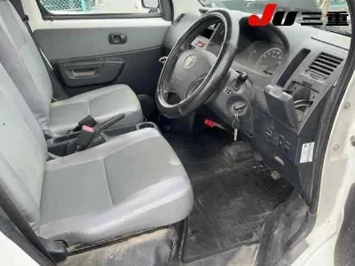 Toyota Lite Ace Truck