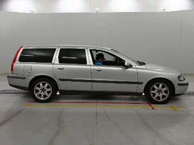 Volvo V70