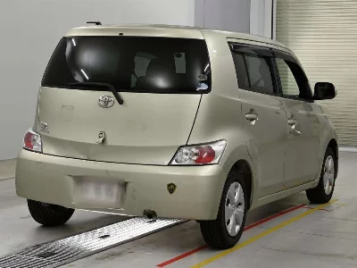 Toyota bB