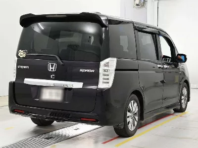 Honda STEPWGN SPADA