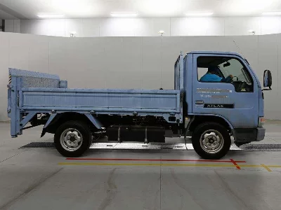 Nissan Atlas