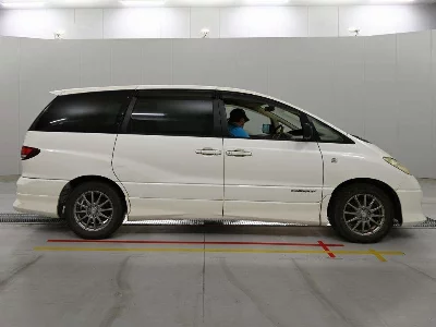 Toyota ESTIMA T