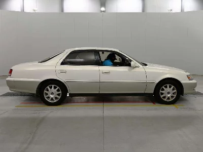 Toyota Cresta
