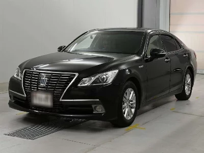 Toyota CROWN HYBRID