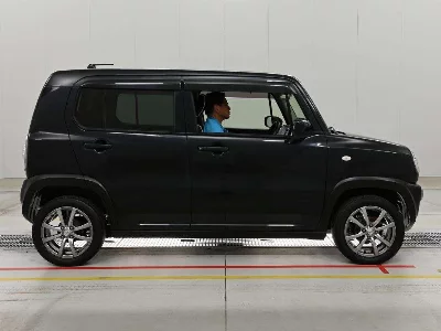 Mazda FLAIR CROSSOVER