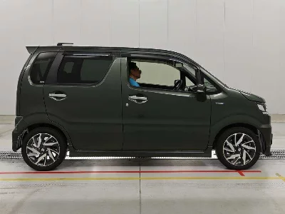 SUZUKI WAGON R CUSTOM Z