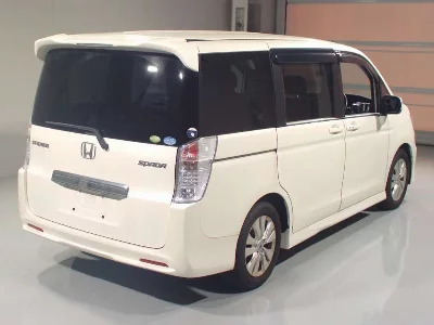 Honda STEPWGN SPADA