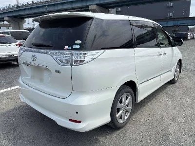 Toyota Estima Hybrid