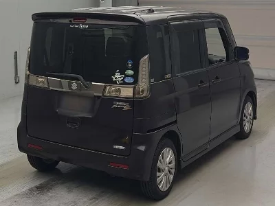 Suzuki Spacia Custom