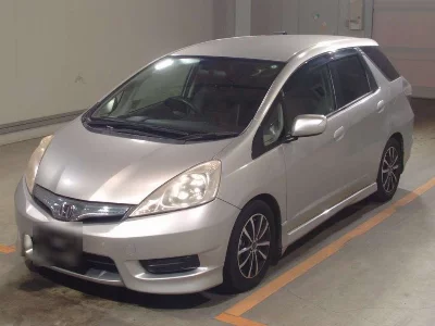 Honda FIT SHUTTLE HYBRID