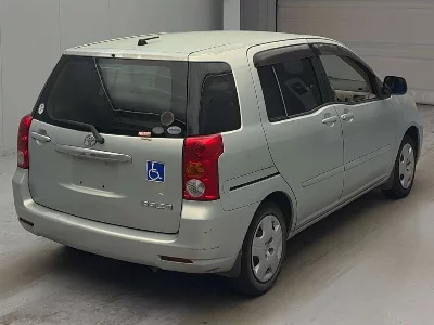 Toyota Raum