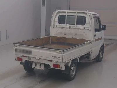 Mazda Scrum Truck