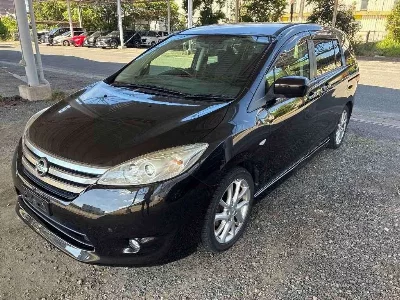 Nissan Lafesta