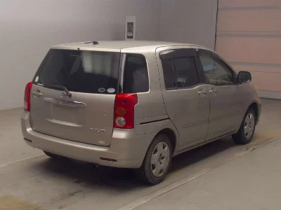 Toyota Raum