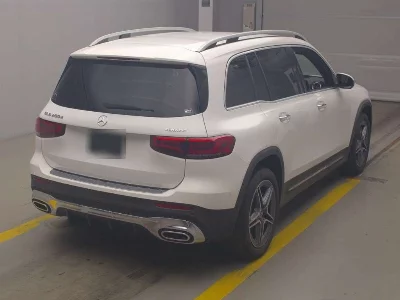 MERCEDES BENZ GLB