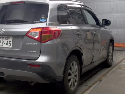 Suzuki Escudo