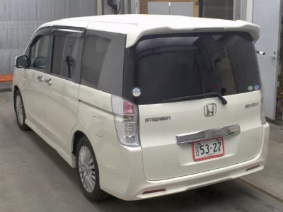 Honda STEPWGN SPADA