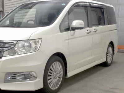 Honda STEPWGN SPADA