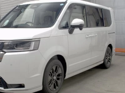 Honda STEPWGN SPADA