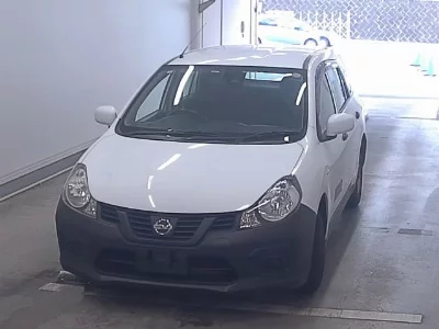 Nissan AD