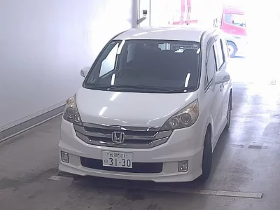 Honda STEPWGN SPADA