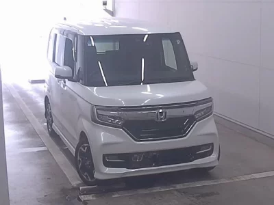 Honda N BOX CUSTOM