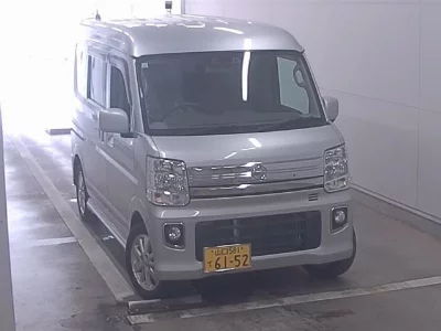 Nissan NV100 Clipper Rio