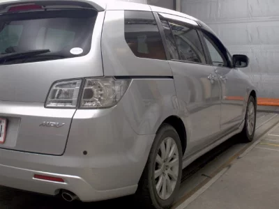 Mazda MPV