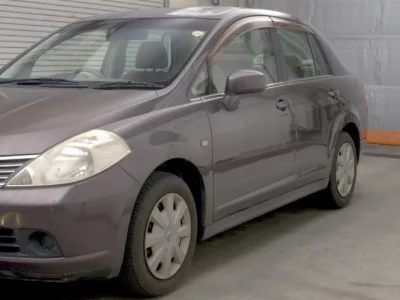 Nissan Tiida Latio