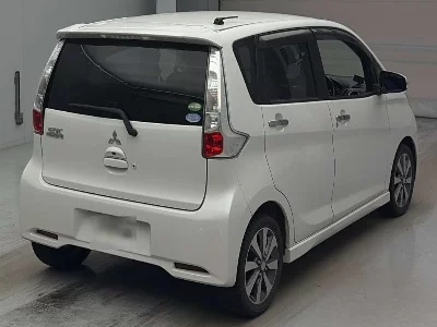 Mitsubishi ek Custom