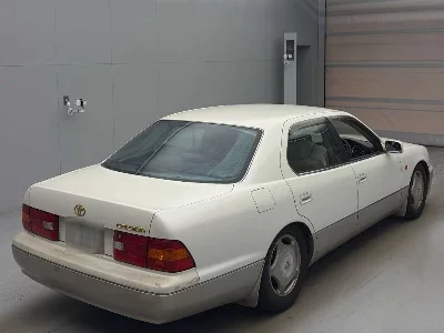 Toyota Celsior