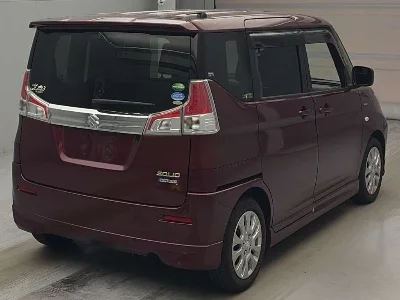 Suzuki Solio