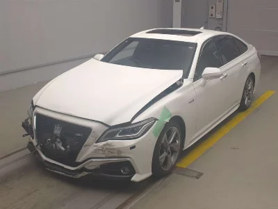 Toyota CROWN HYBRID