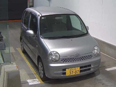 Daihatsu Move Latte
