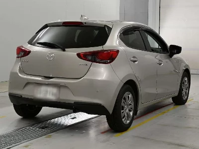 Mazda Mazda2