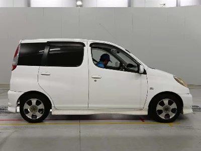 Toyota FUN CARGO
