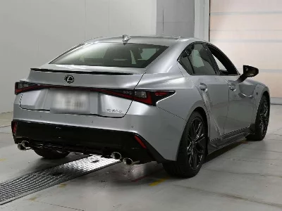Lexus IS500