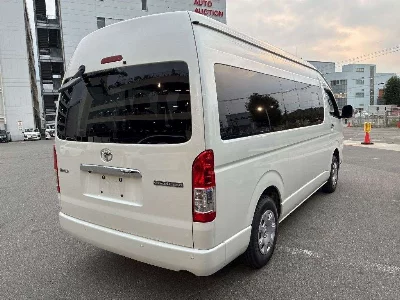 Toyota HIACE WAGON